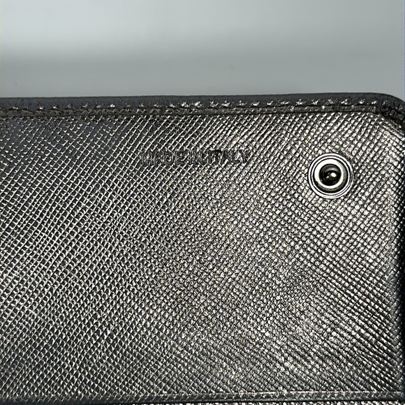 Authentic PRADA Large Saffiano Leather Wallet- Silver - Picture 9 of 16